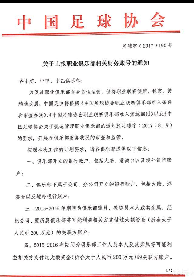 别人就说你看你自己照片，你拿镜子，你怎么不知道自己长什么样呢?这时候我真不知道自己长什么样了，所以最后就是我妈来定这事儿了，当时有人说可能你妈知道，说这话有一半是玩笑。